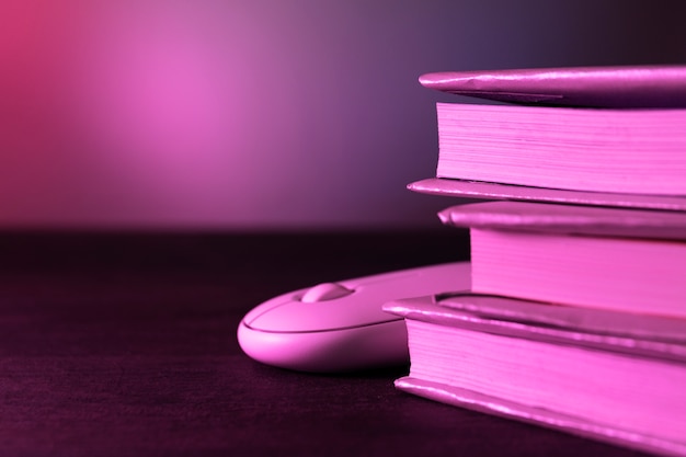 急求 从北京到宁晋的长途客车最早几点.从哪发车