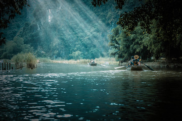 丰田霸道发动机参数是什么